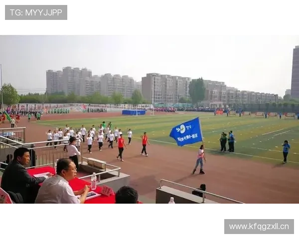 如何成为学生心中的完美体育老师赢得广泛好评